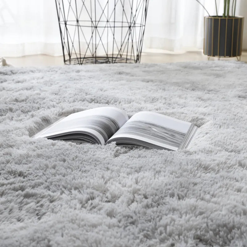 Airbnb Superhost's Deluxe Fluff-Style Carpet - BnBeeSupplies