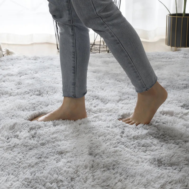 Airbnb Superhost's Deluxe Fluff-Style Carpet - BnBeeSupplies